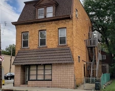 1120 Swissvale Ave - Photo Thumbnail 1
