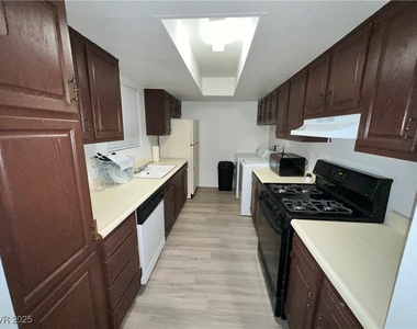 4650 Koval Lane - Photo Thumbnail 8