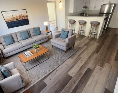 2764 Aarondavid Drive - Photo Thumbnail 10