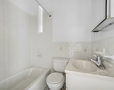 West 72nd Street - Photo Thumbnail 2