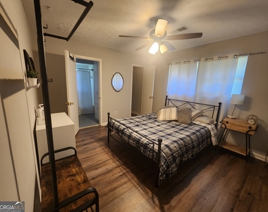 917 Oakview Avenue - Photo Thumbnail 13