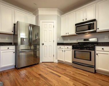 2249 Ewell Park Drive - Photo Thumbnail 9