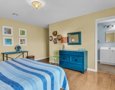 111 7th Avenue - Photo Thumbnail 32