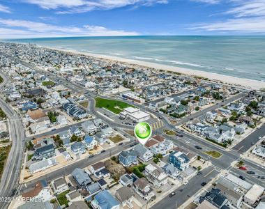 111 7th Avenue - Photo Thumbnail 3