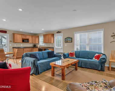 111 7th Avenue - Photo Thumbnail 20