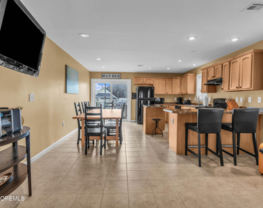111 7th Avenue - Photo Thumbnail 34