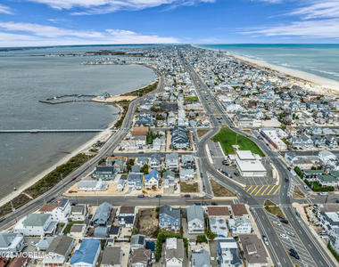 111 7th Avenue - Photo Thumbnail 5