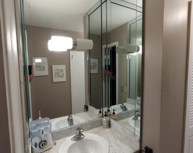 6489 Bay Club Drive Bay Club Drive Bay Club Drive - Photo Thumbnail 2