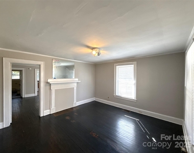 904 Harrill Street - Photo Thumbnail 6