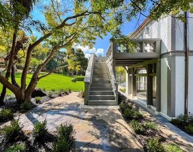 85 Fagan Drive - Photo Thumbnail 43