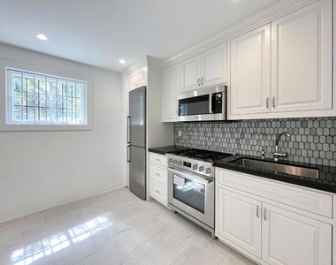 85 Fagan Drive - Photo Thumbnail 33