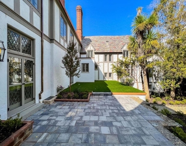 85 Fagan Drive - Photo Thumbnail 44