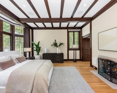 85 Fagan Drive - Photo Thumbnail 30