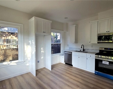 1034 Beacon - Photo Thumbnail 2