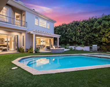 720 N Crescent Drive - Photo Thumbnail 27