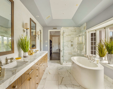 720 N Crescent Drive - Photo Thumbnail 17