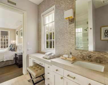 720 N Crescent Drive - Photo Thumbnail 20