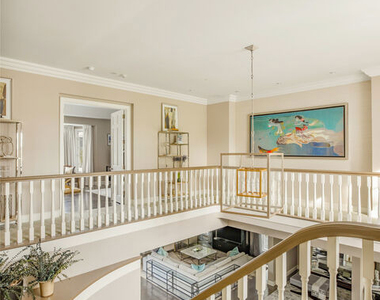720 N Crescent Drive - Photo Thumbnail 15