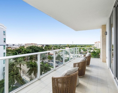220 Se Mizner Boulevard - Photo Thumbnail 17