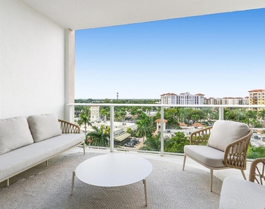 220 Se Mizner Boulevard - Photo Thumbnail 9