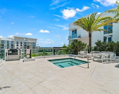 220 Se Mizner Boulevard - Photo Thumbnail 25