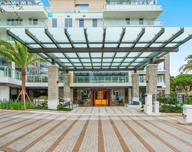 220 Se Mizner Boulevard - Photo Thumbnail 22