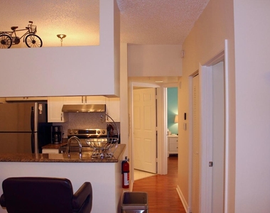 3302 Tuscany Way - Photo Thumbnail 22