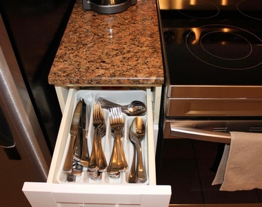 3302 Tuscany Way - Photo Thumbnail 32