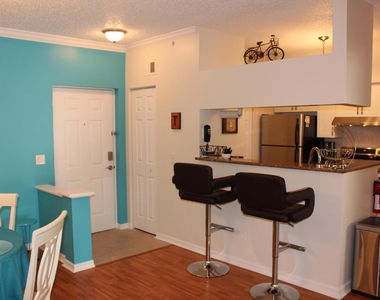 3302 Tuscany Way - Photo Thumbnail 14