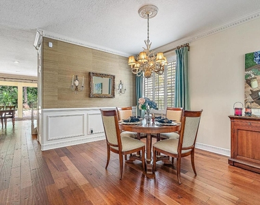 140 Sweet Bay Circle - Photo Thumbnail 17