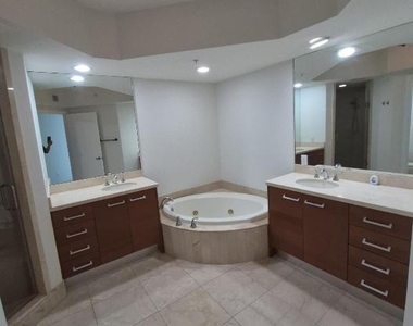 3630 Gardens Parkway - Photo Thumbnail 8