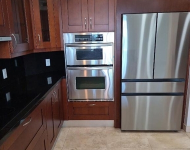 3630 Gardens Parkway - Photo Thumbnail 5