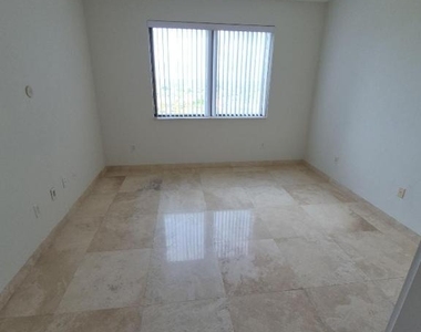 3630 Gardens Parkway - Photo Thumbnail 9