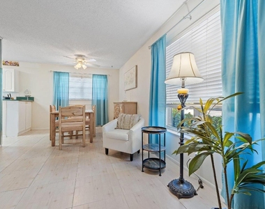 14 Lake Vista Trail - Photo Thumbnail 2