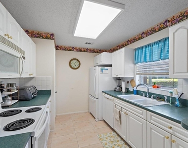 14 Lake Vista Trail - Photo Thumbnail 10
