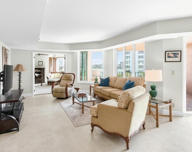 140 Se 5th Avenue - Photo Thumbnail 7