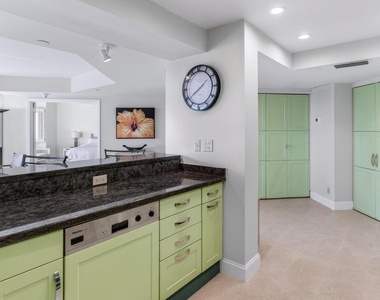 140 Se 5th Avenue - Photo Thumbnail 12
