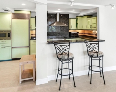 140 Se 5th Avenue - Photo Thumbnail 16