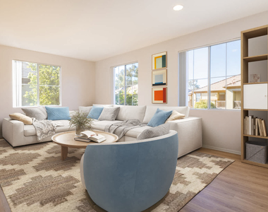27105 Silver Oak Lane - Photo Thumbnail 11