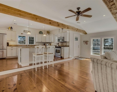 635 Strohson Road - Photo Thumbnail 8