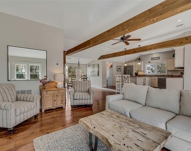 635 Strohson Road - Photo Thumbnail 5