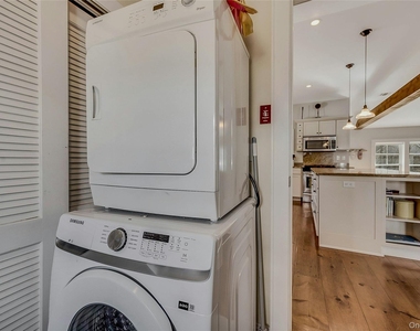 635 Strohson Road - Photo Thumbnail 22