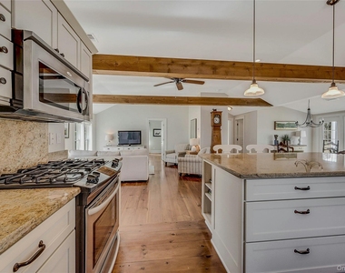 635 Strohson Road - Photo Thumbnail 10