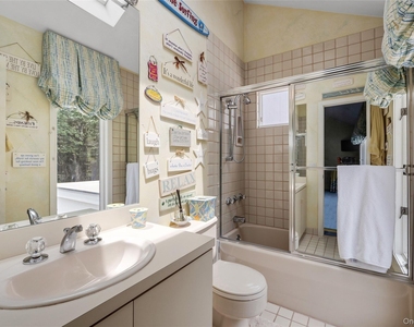 9 Plume Grass Way - Photo Thumbnail 15