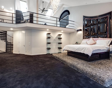 9 Plume Grass Way - Photo Thumbnail 8