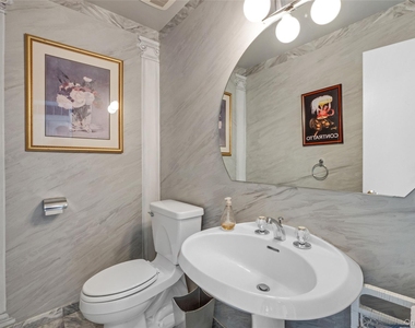 9 Plume Grass Way - Photo Thumbnail 7