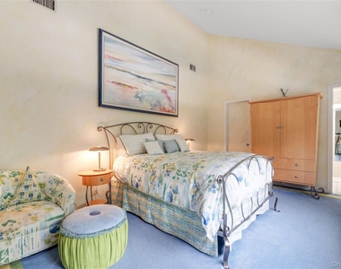 9 Plume Grass Way - Photo Thumbnail 14