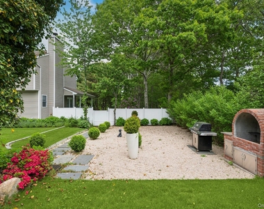 167 Tuckahoe Lane - Photo Thumbnail 33