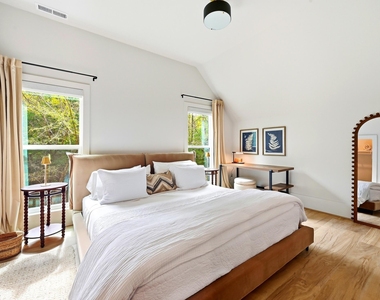 1459 Hawkins Road - Photo Thumbnail 13