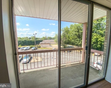 130 Slade Avenue - Photo Thumbnail 1